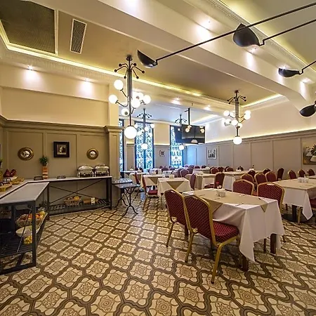 The Selection Hotel 4*